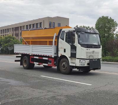 國(guó)六解放除雪車